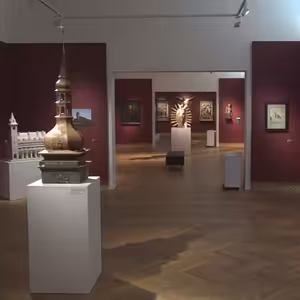 Dvě zajímavé výstavy mohou lidé aktuálně navštívit v Oblastním muzeu a galerii v Mostě.