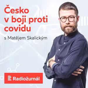 Vakcína společnosti AstraZeneca chrání i seniory, prokázala studie. Změní Česko očkovací strategii?