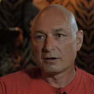 DAN LANDA: "Nemůžu jen sedět a čumět!"