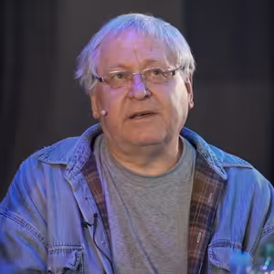 VÁCLAV CÍLEK o realitě v krizových situacích