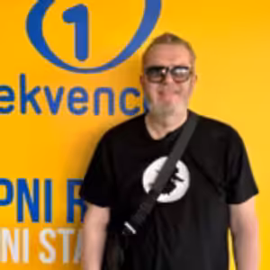 Richard Müller: Během desetihodinového letu jsem složil 12 písní na novou desku Banket