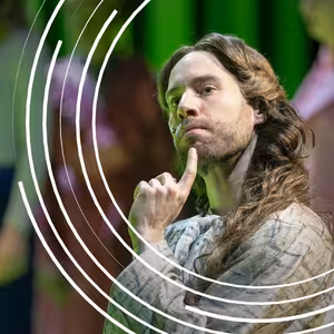 V roli: PETR VANČURA jako Dionýsos