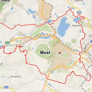 Kam až můžete dojít v Mostě? A která obec je v okrese nejmenší?