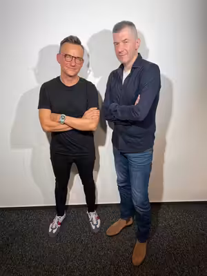 SPIN TALK ROMANA BLINKY - JAKUB ŽELEZNÝ NEJEN O NOVINAŘINĚ A TELEVIZI, ALE I O JEHO ANGAŽMÁ V DIVADLE NA VINOHRADECH