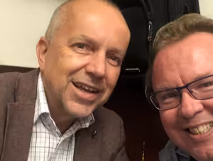 Diplomat Vladimír Eisenbruk: Kubánská emigrace v USA spíše podporuje republikány. Když přiletíte na letiště v Miami, tak se anglicky téměř nedomluvíte