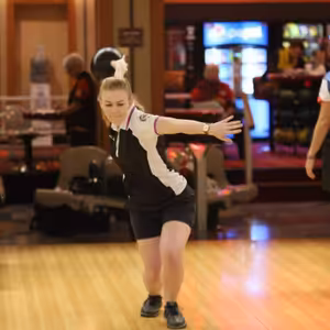 Mezi kuželkami s Annou Petákovou