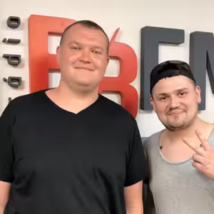 Niekto zbiera známky, niekto loví ryby a niekto loví diaľkový signál