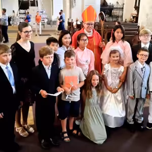 První přijímání a biřmování (Těla a Krve Páně)